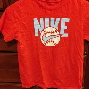 Nike t-shirt